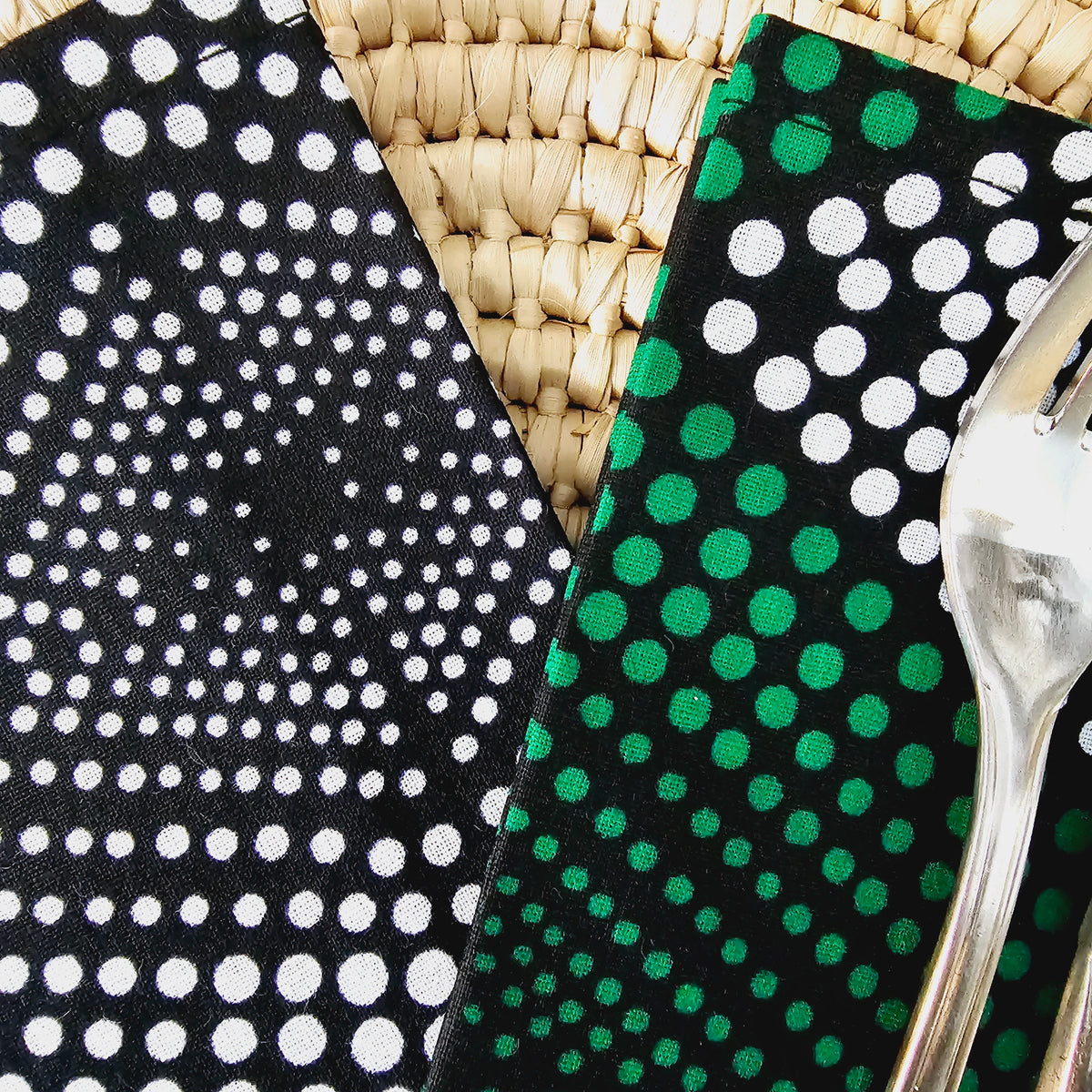 Set of 4 | 8 Napkins | 40x40cm | Ankara Wax, 100% Cotton