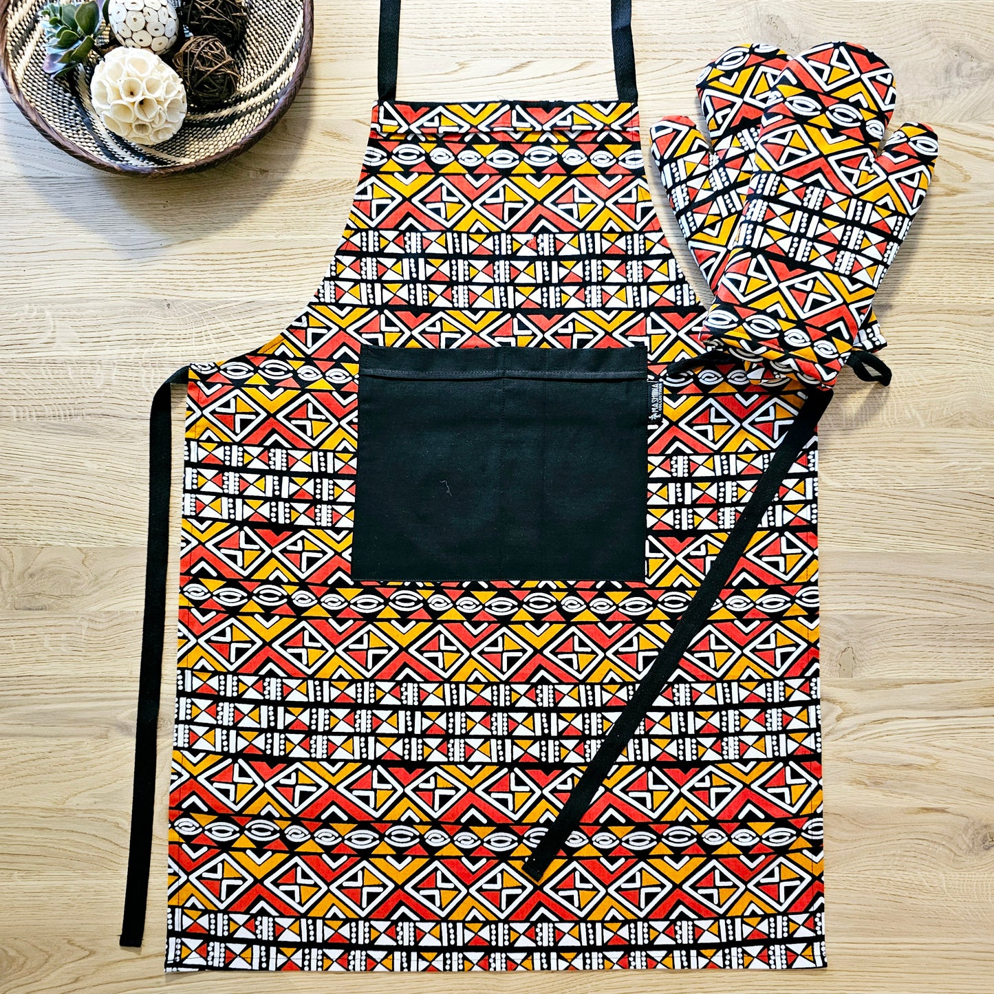 Handmade Apron and Matching Oven Gloves Set