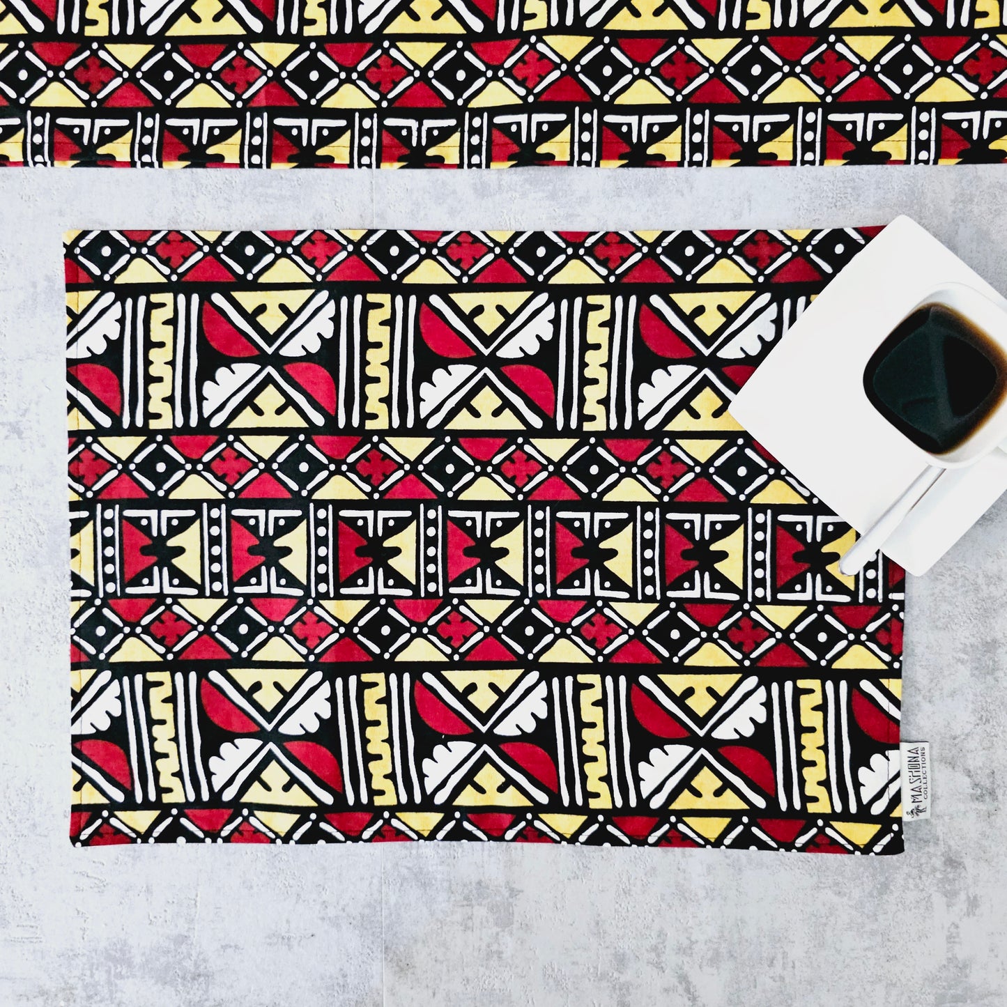 Set of 4 | 8 Placemats | 32cmx42cm | 100% Cotton Placemats.