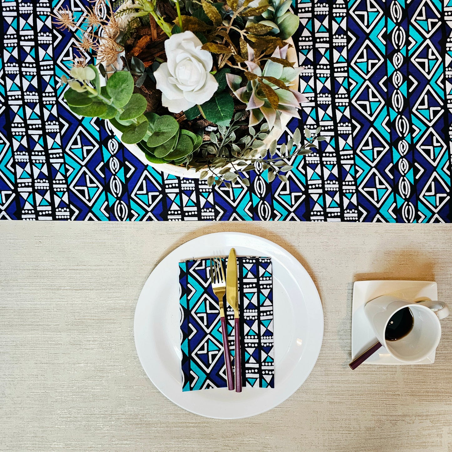 Table Runner and Set of 8 Napkins | 100% Cotton African Print Fabric