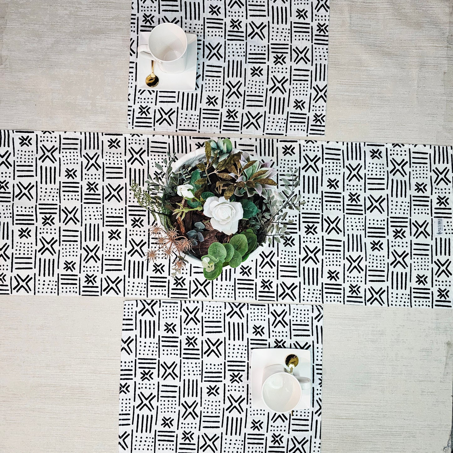 Table Runner and Set of 4 Placemats | 100% Cotton African Print Fabric